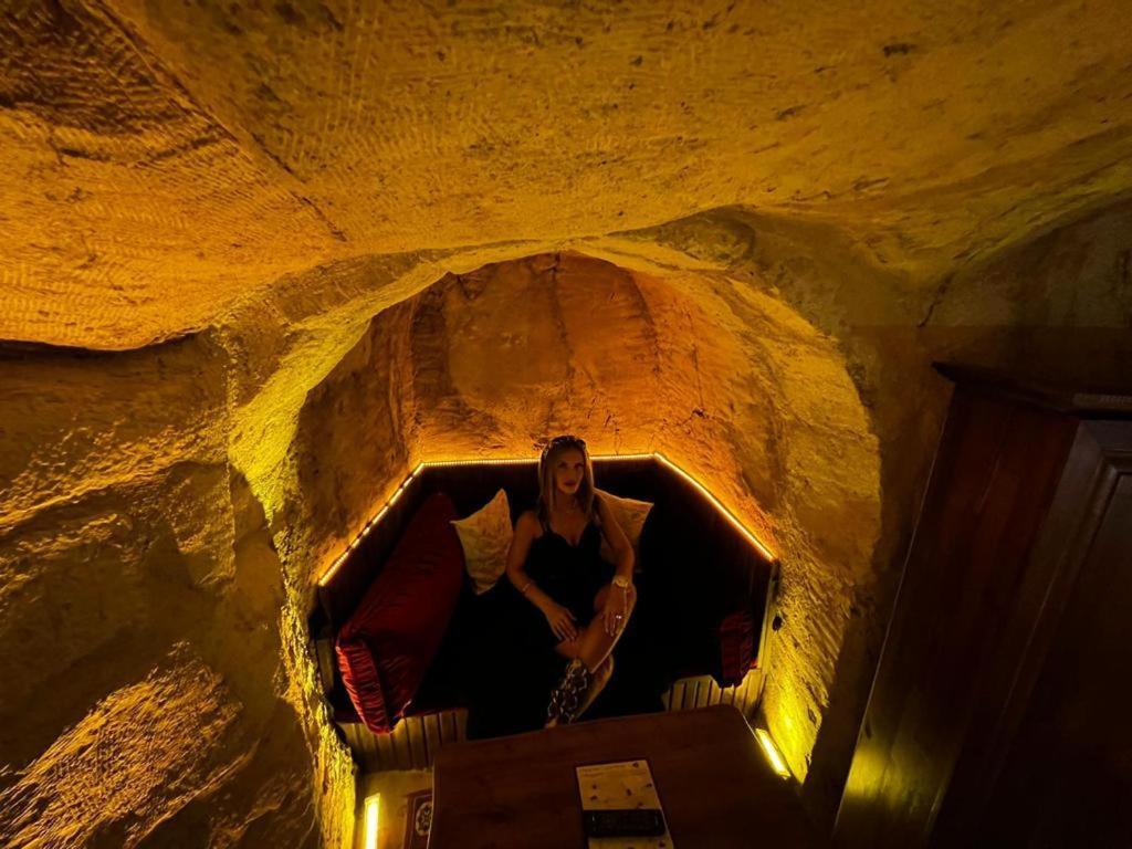 Uerguep Inn Cave Hotel Esterno foto